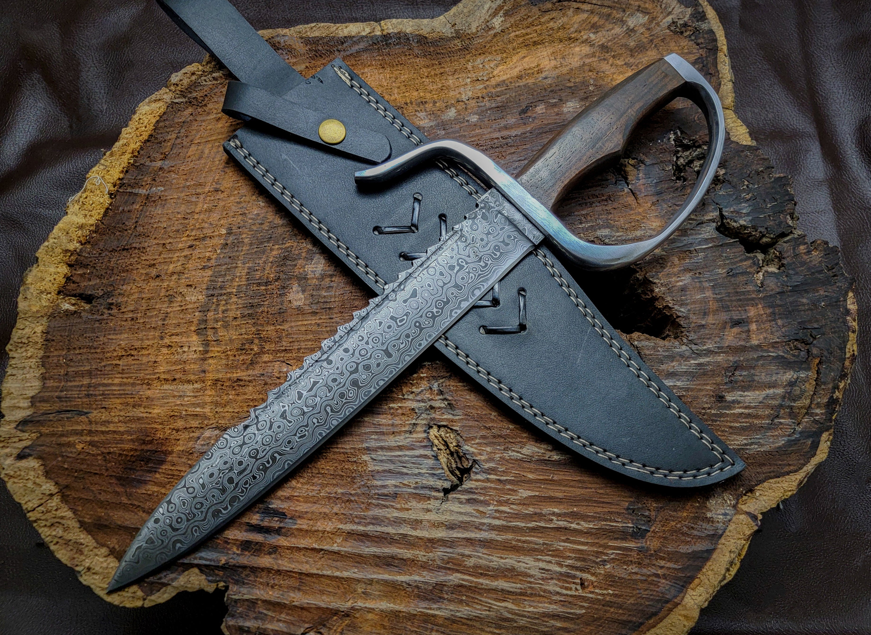 Handmade Vintage Damascus Knife with Premium Leather Sheath