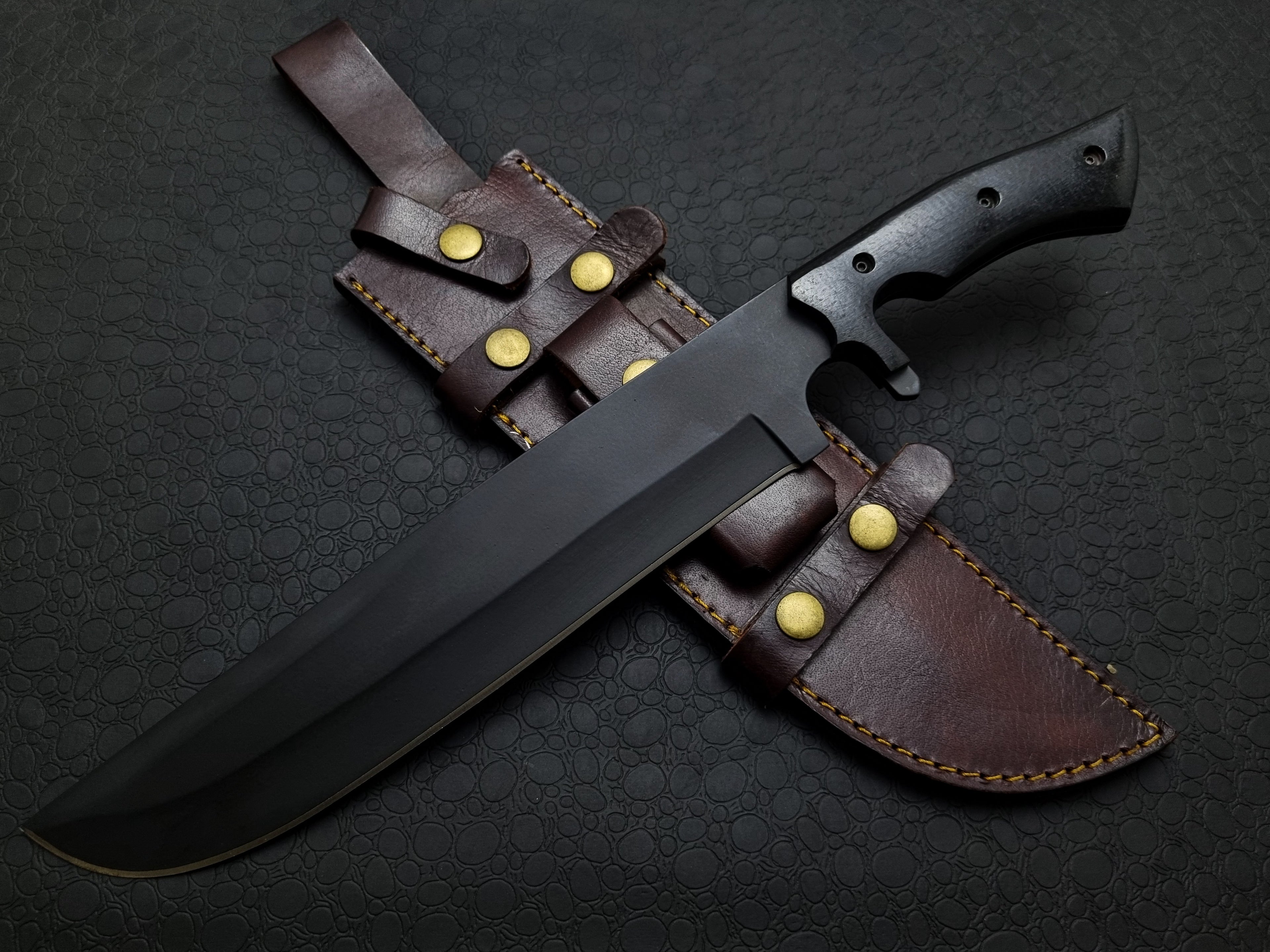 Premium Black Powder Coating Bowie Hunting Knife