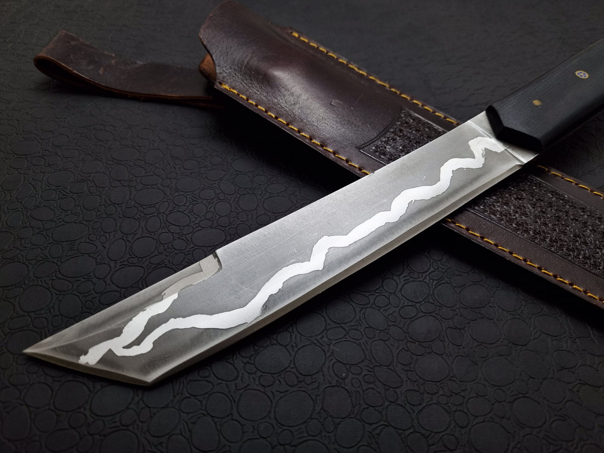 Handmade Premium Samurai Tanto with Leather Sheath