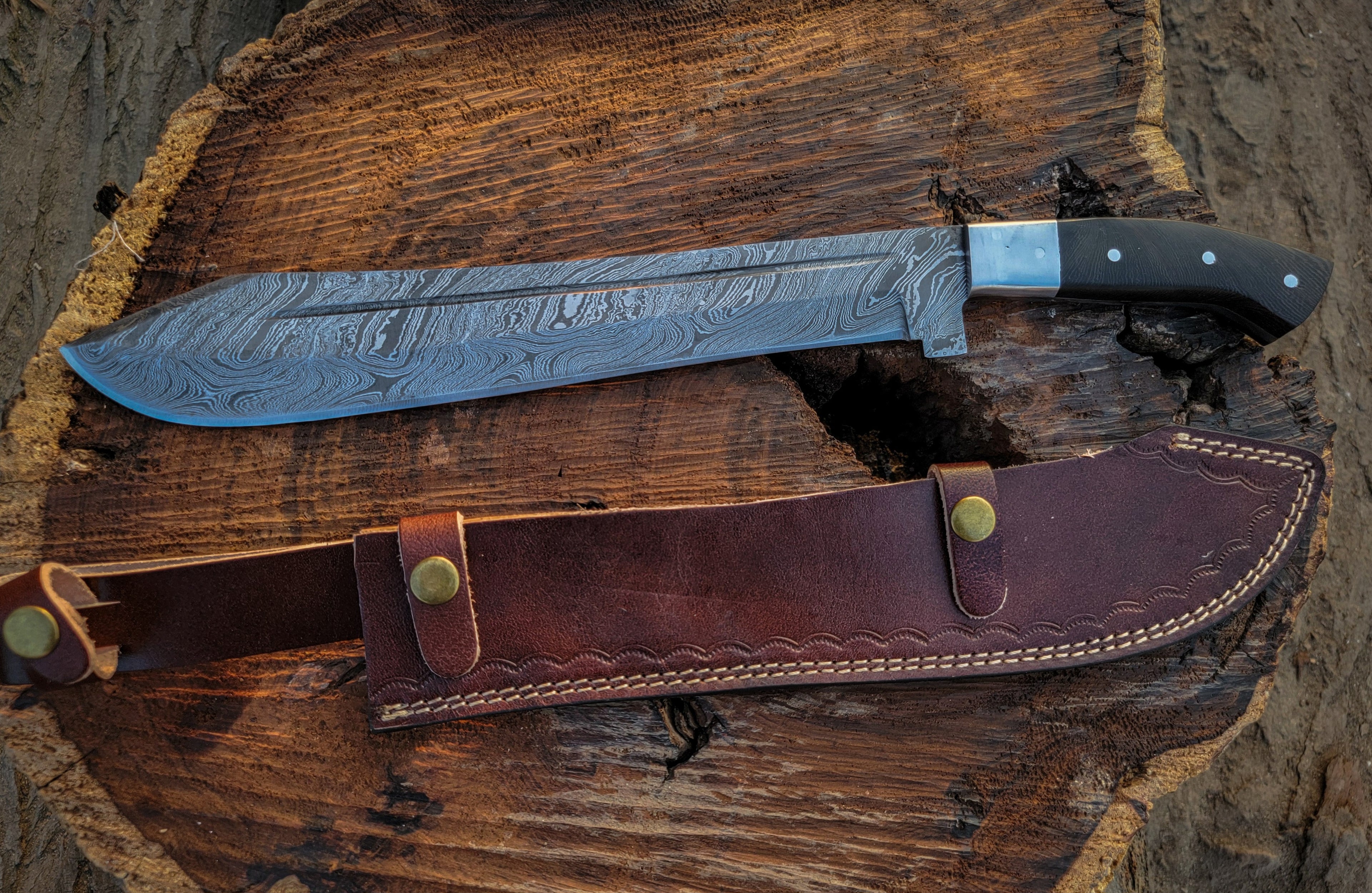 Handmade 18" Damascus Steel Machete: Premium Blade with Densified Wood Handle