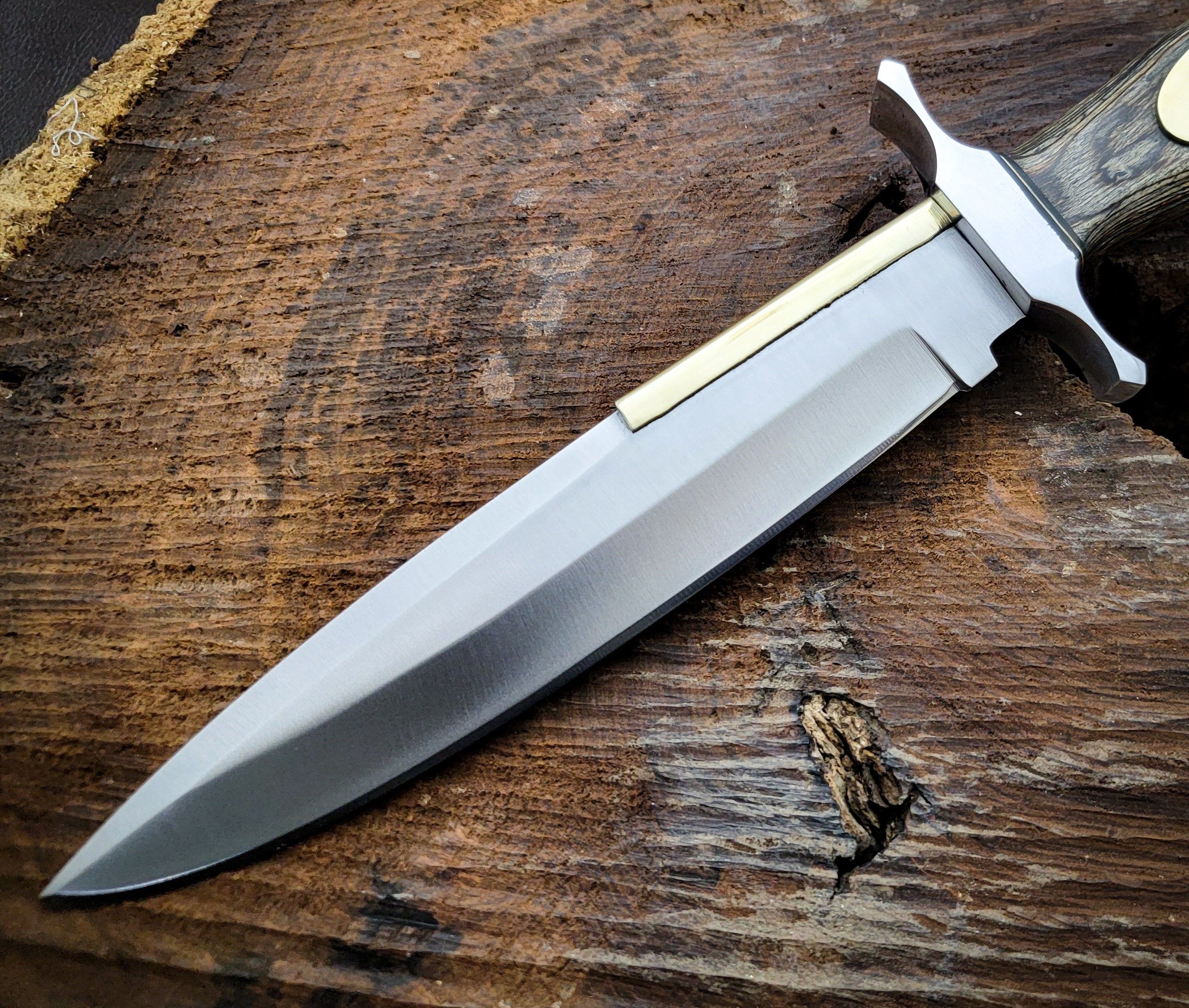 The Expendables 2 Toothpik Knife Replica with Premium Leather Sheath