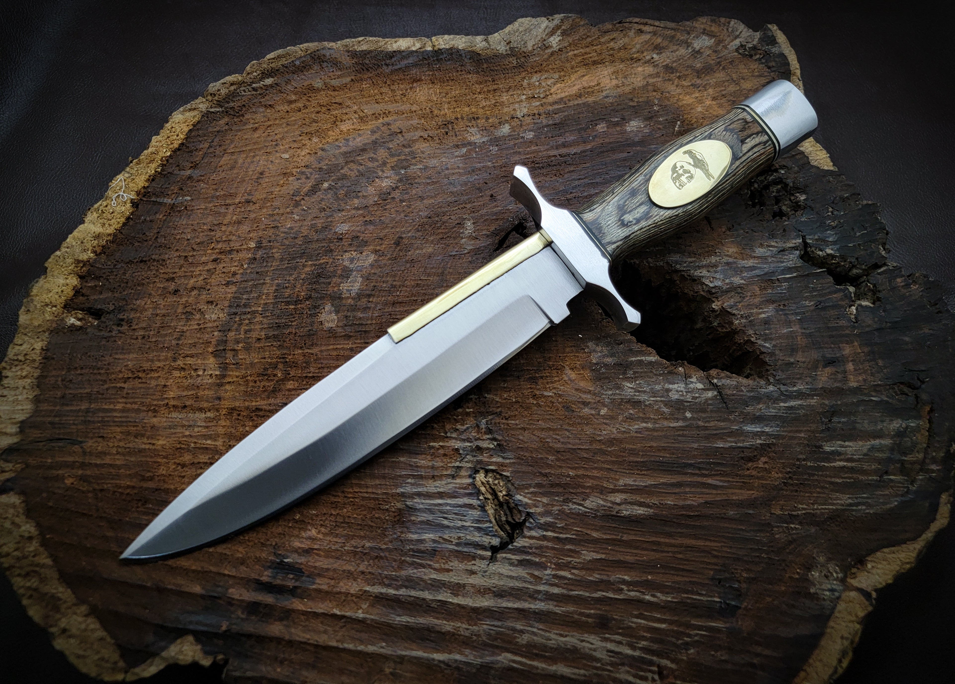 The Expendables 2 Toothpik Knife Replica with Premium Leather Sheath