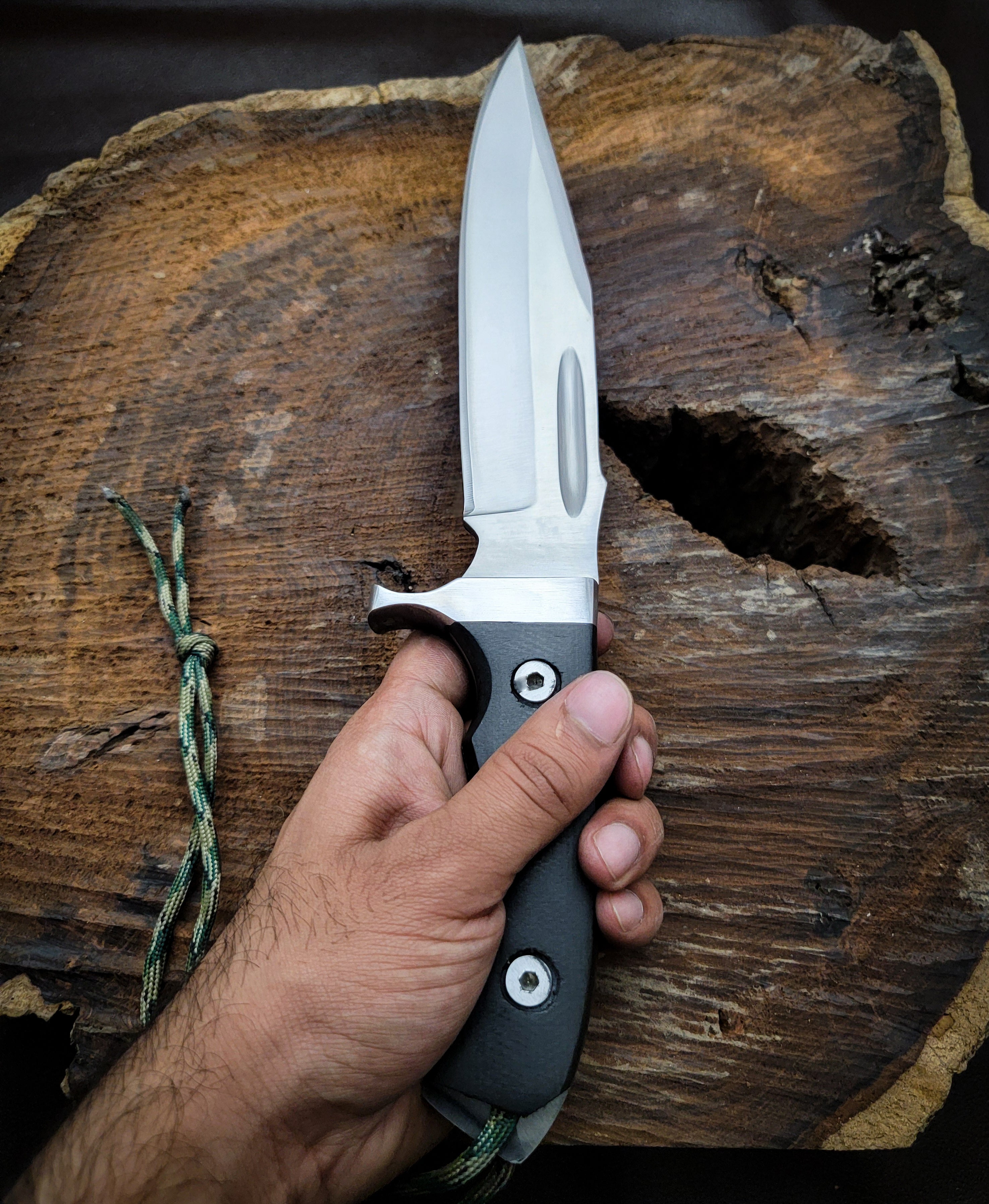 RAMBO V Replica Bowie Knife with Leather Sheath