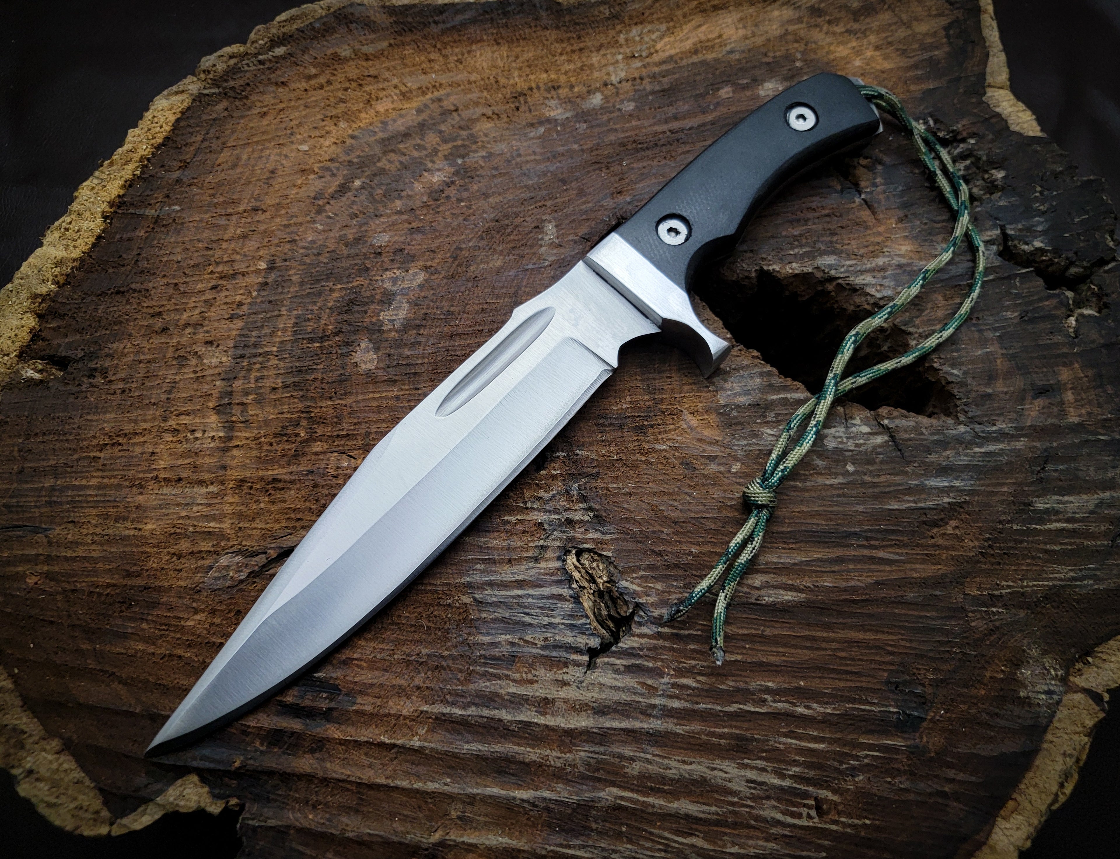 RAMBO V Replica Bowie Knife with Leather Sheath