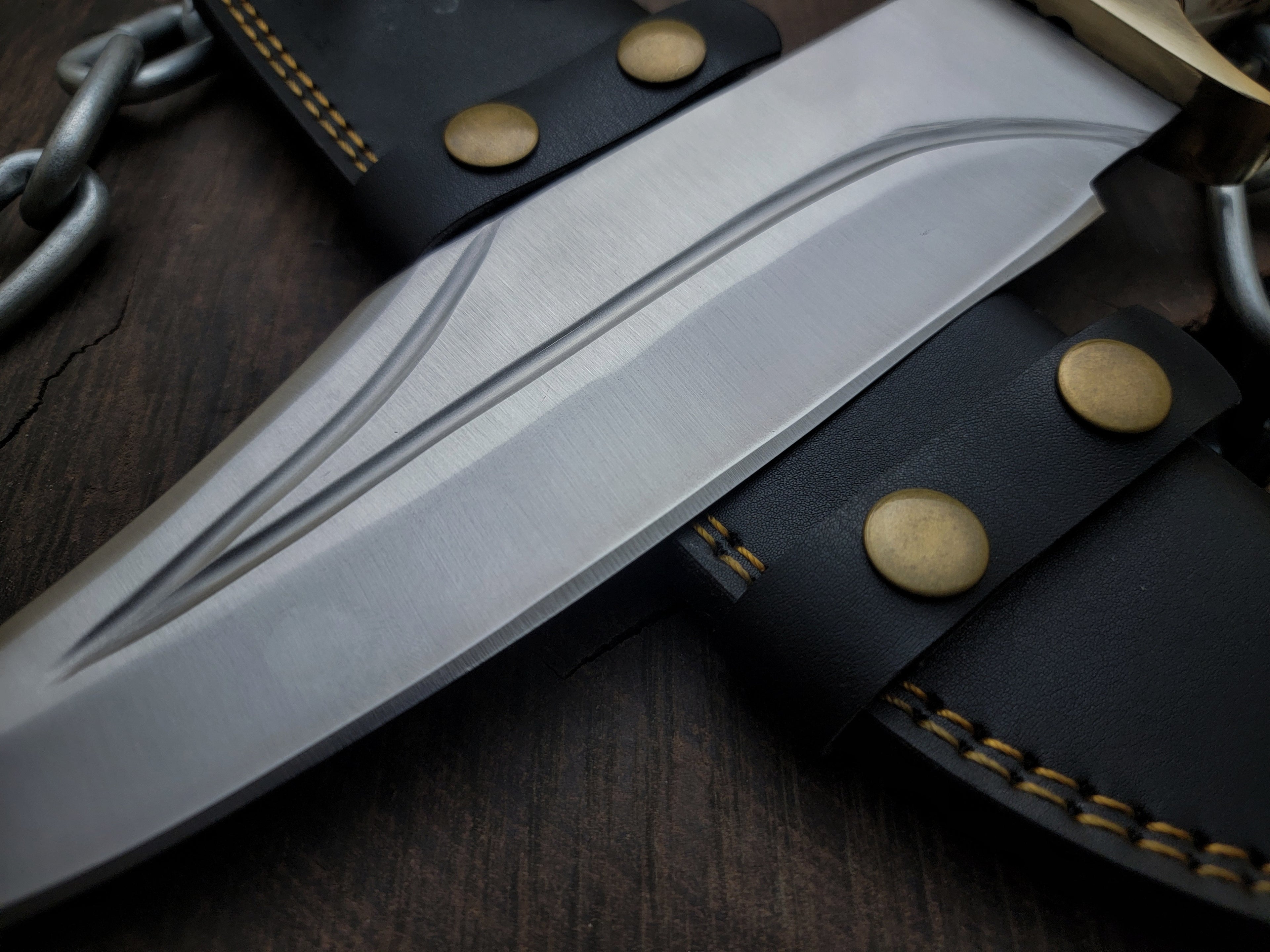 Brad Pitt Movie Bullet Train The Wolf's Replica Knife with Leather Sheath