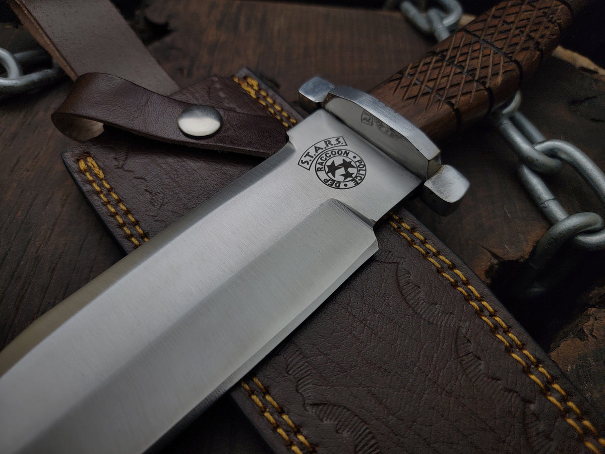 Resident Evil Raccoon City Police Replica Knife with Leather Sheath