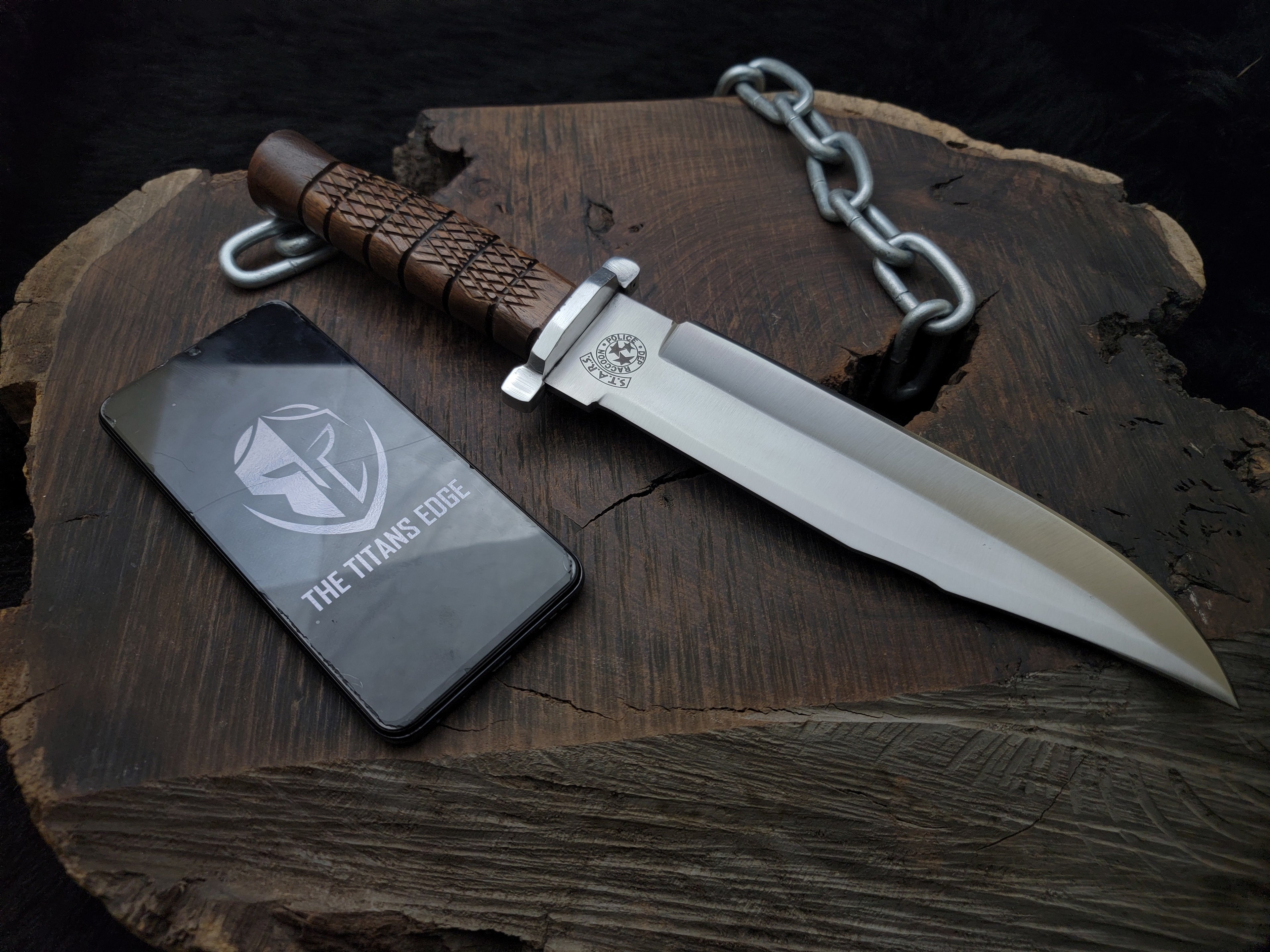 Resident Evil Raccoon City Police Replica Knife with Leather Sheath