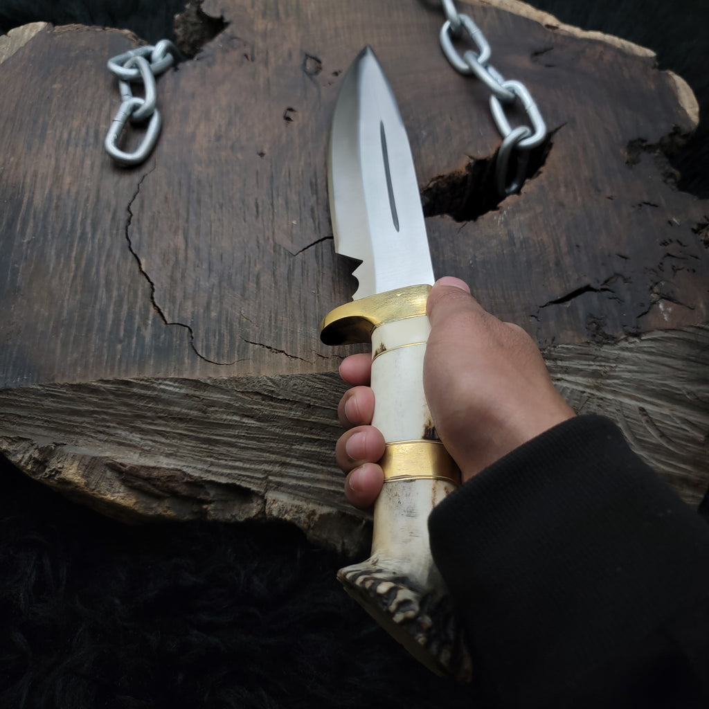 Read Dead Redemption 2 Handmade Replica Knife With Antler Handle
