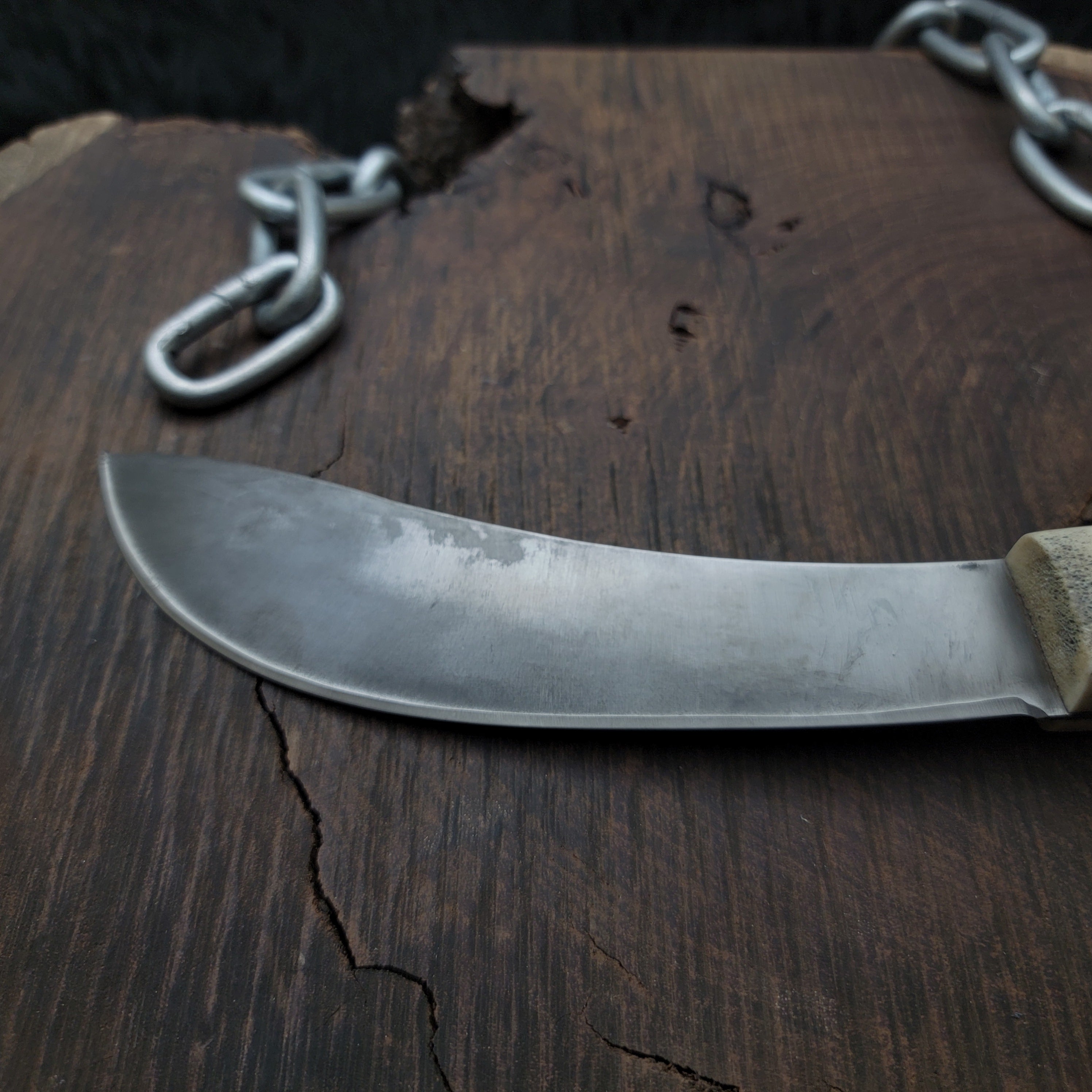 The Texas Chain Saw Massacre Movie Replica Knife with Leather Sheath