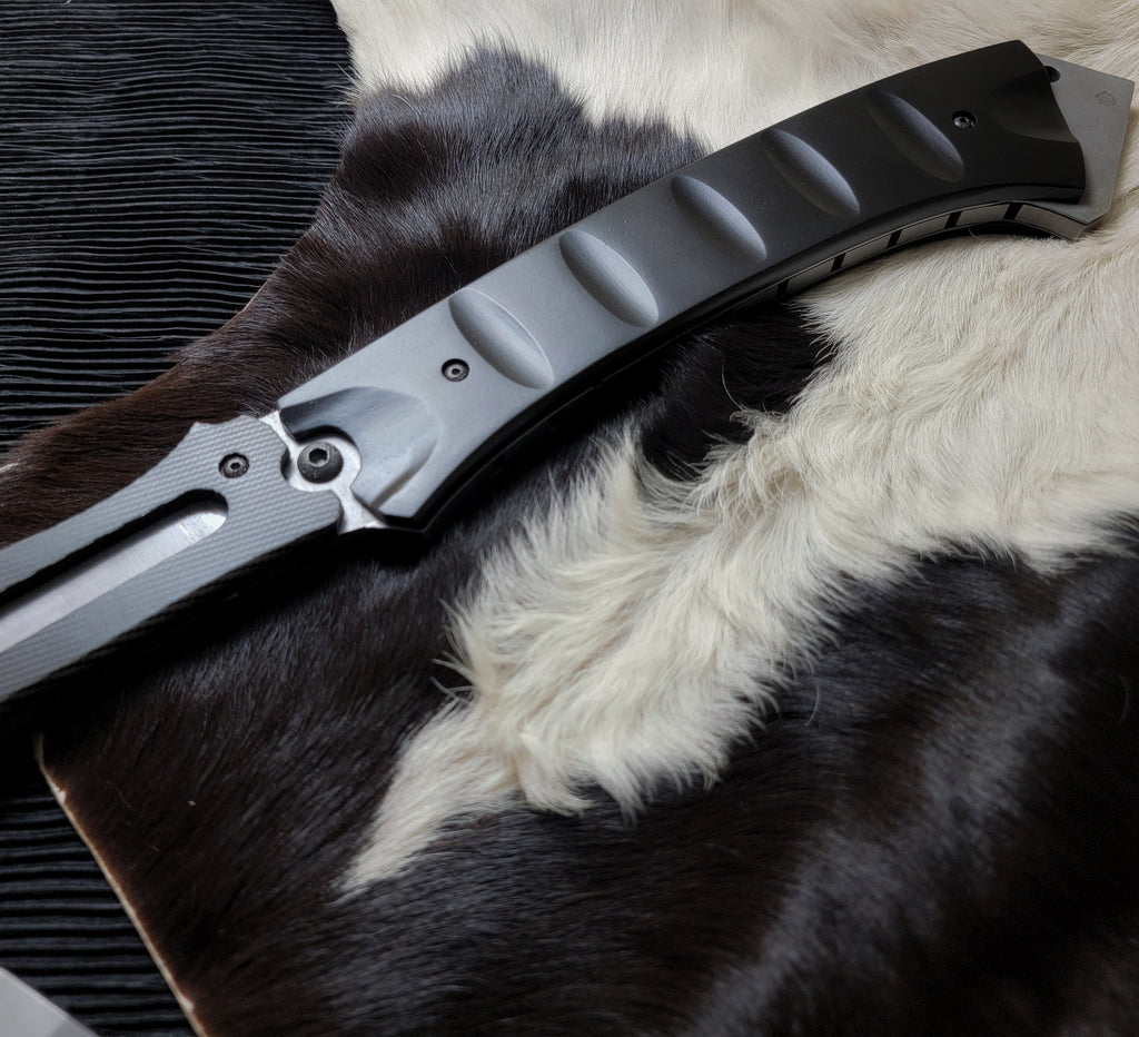 Resident Evil Requiem Replica Axe (Upgraded Version) – Leon Kennedy Hatchet with Leather Sheath