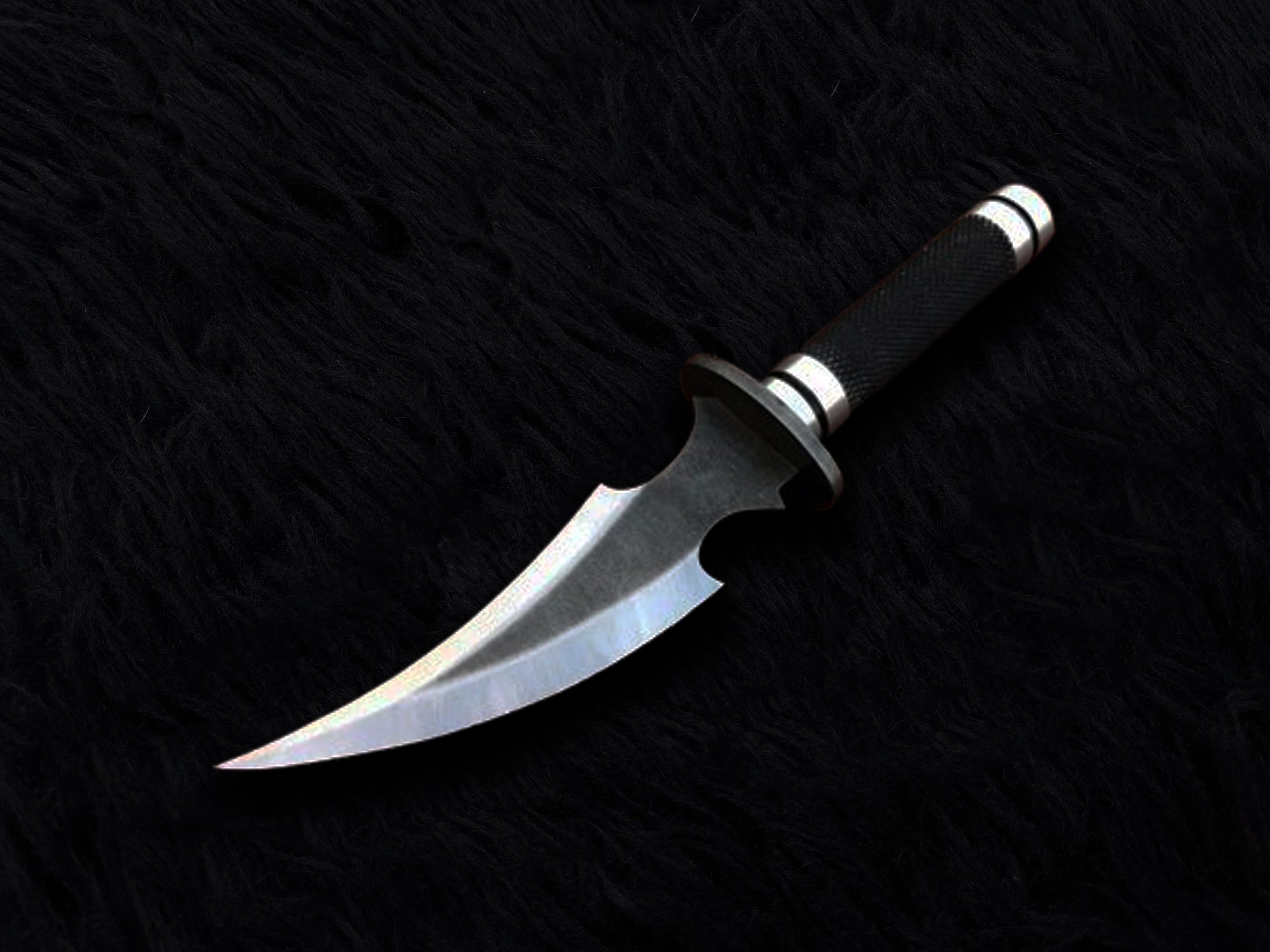 Batman: Under the Red Hood Replica Knives with Leather Sheath
