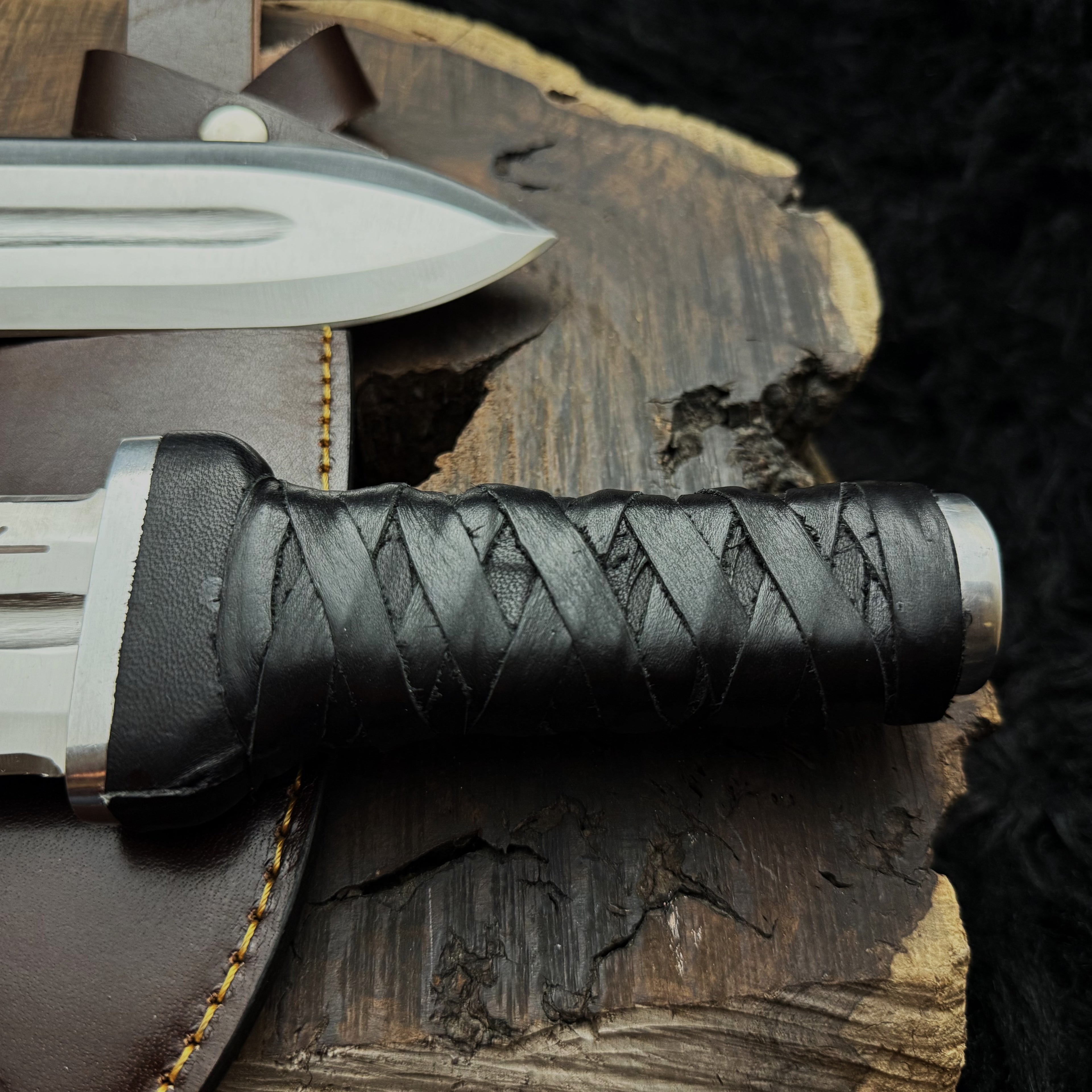 Handmade Vinland Saga Thorfinn Replica Daggers | Anime Cosplay items | D2 Steel
