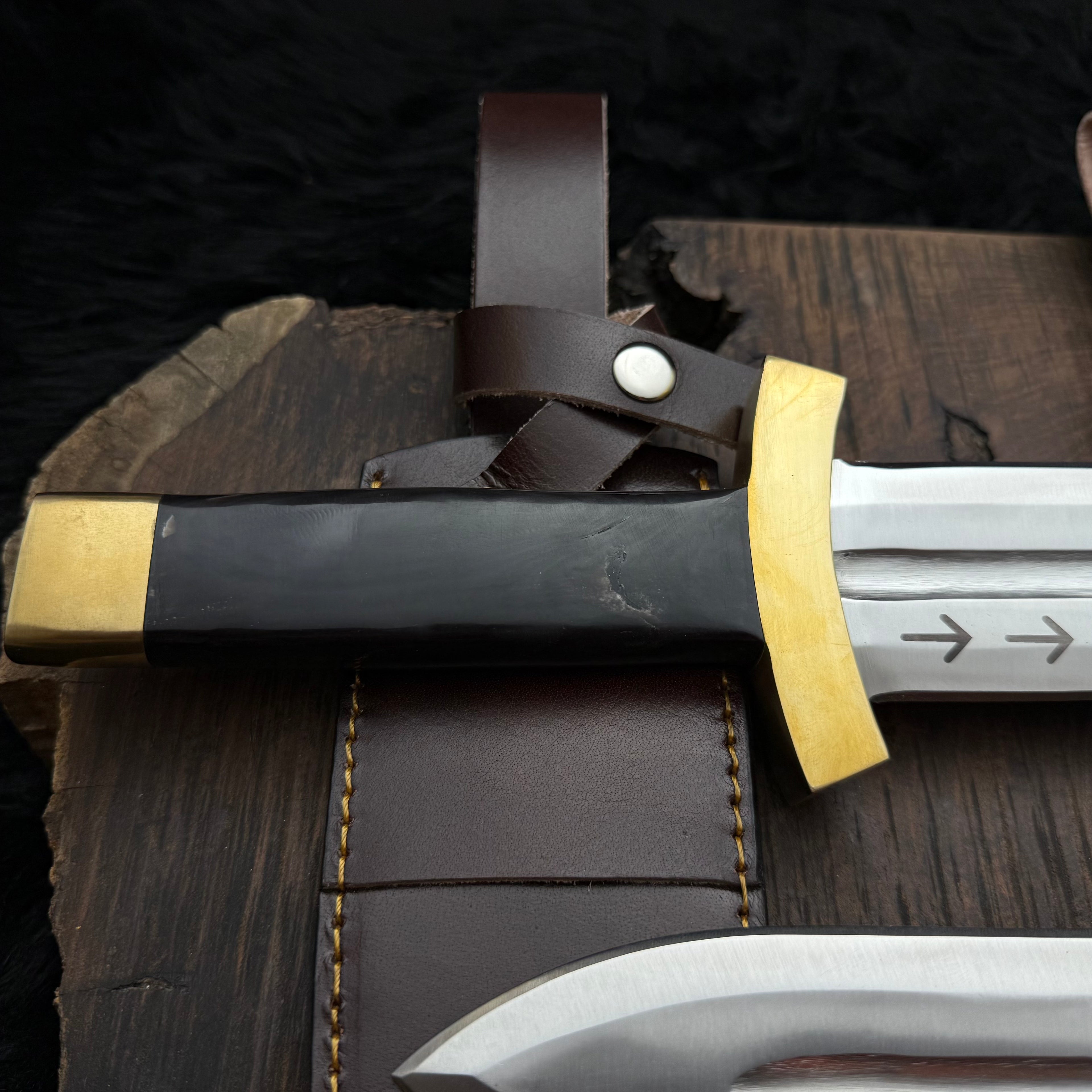 Handmade Vinland Saga Thorfinn Replica Daggers | Anime Cosplay items | D2 Steel