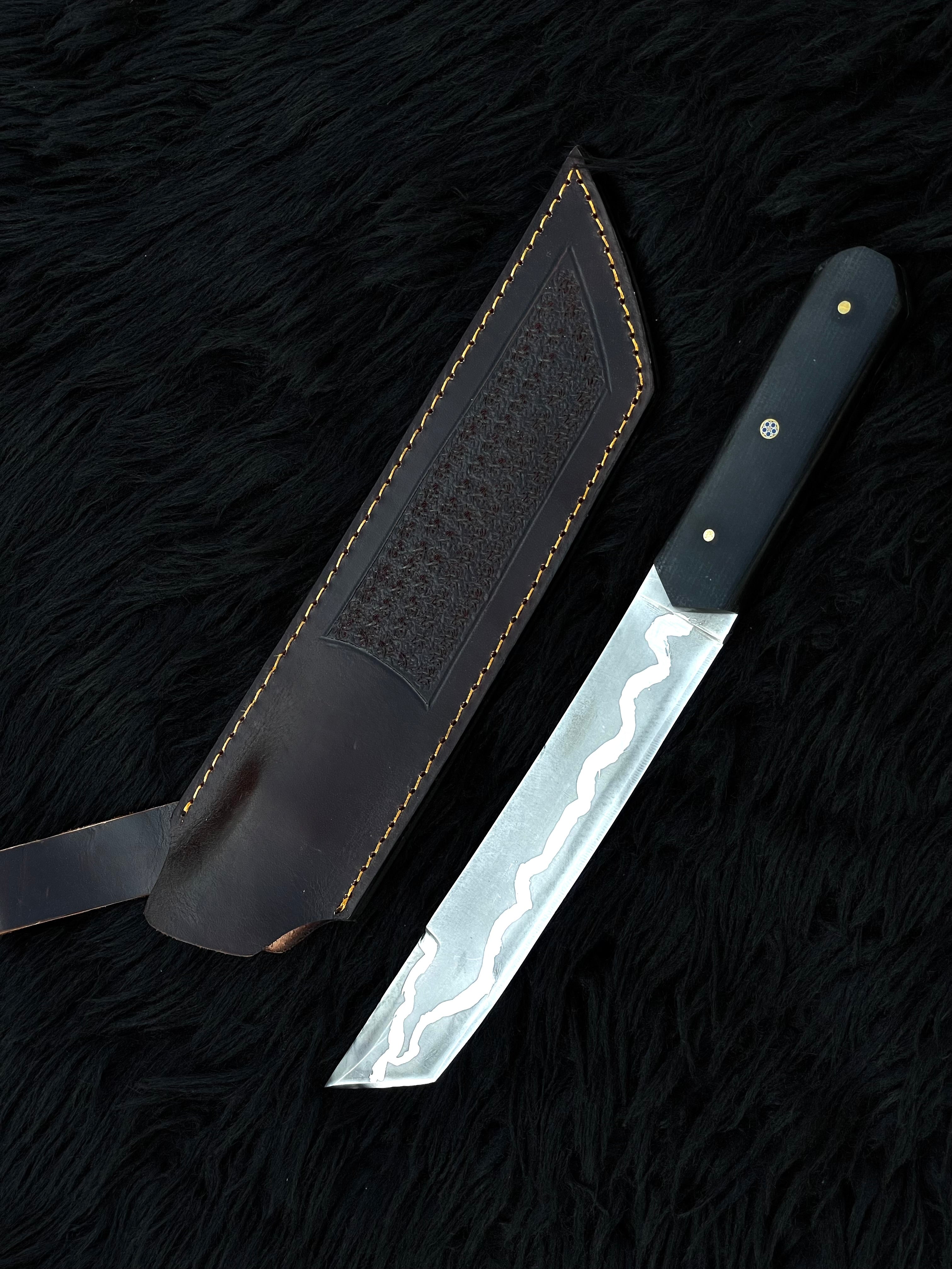 Handmade Premium Samurai Tanto with Leather Sheath