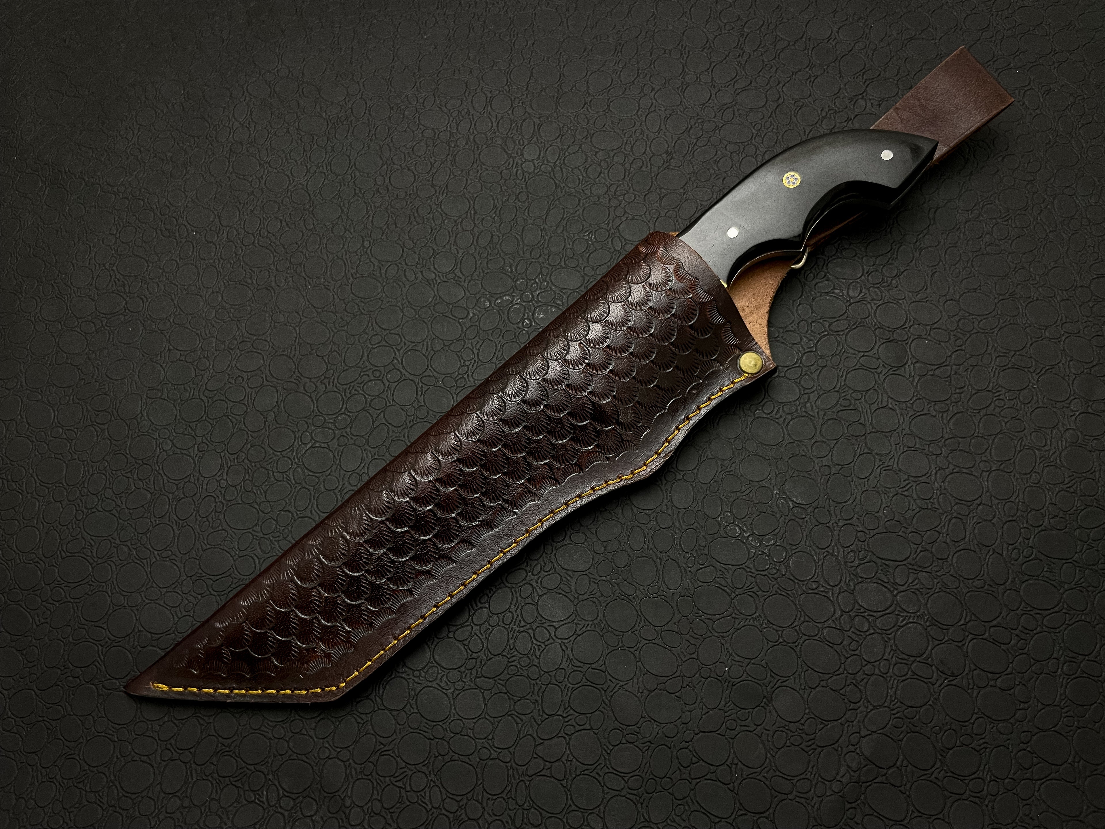 Handmade Vintage Damascus Steel Knife with Leather Sheath