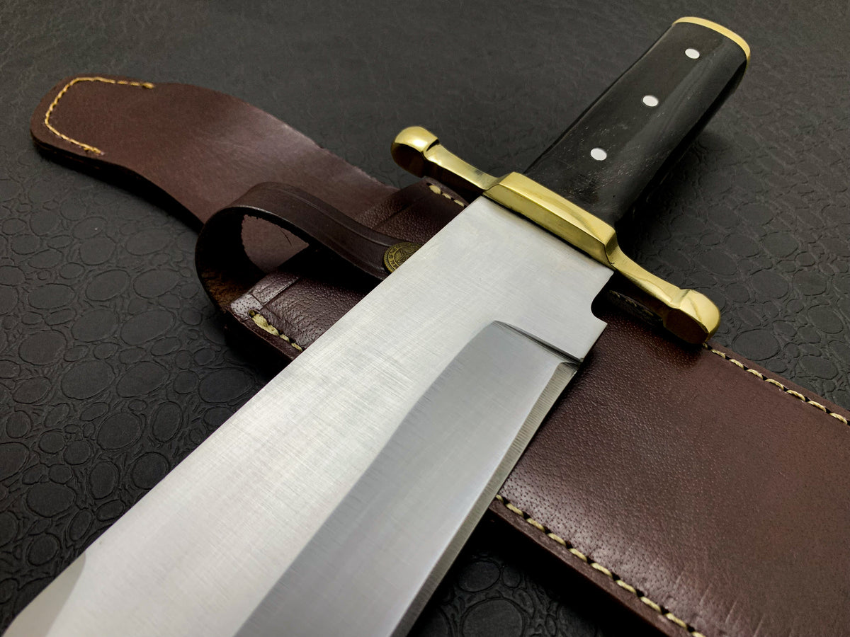 Custom Handmade Vintage Bowie Knife: Smithsonian Replica in D2 Steel with Buffalo Horn Handle