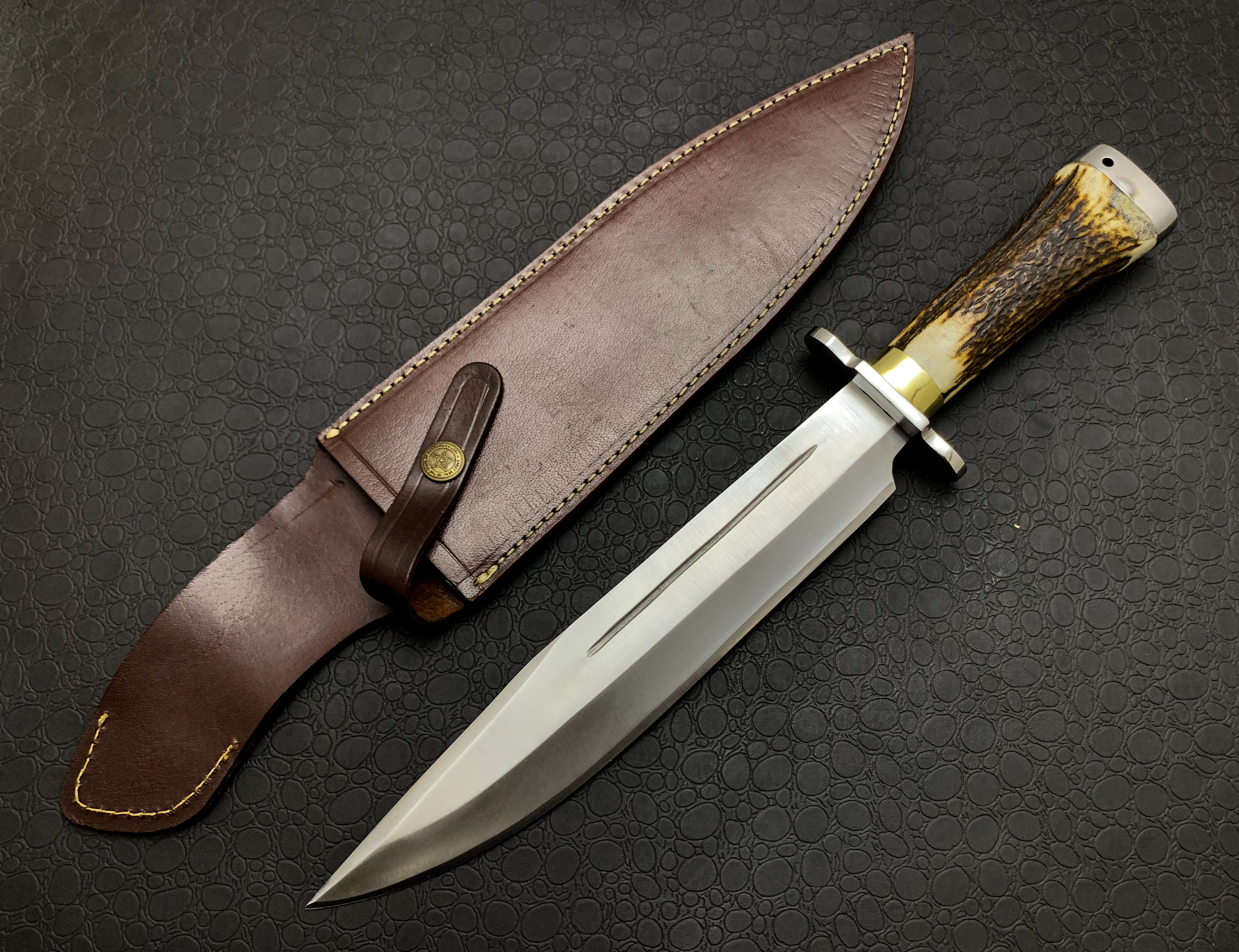 Custom Handmade Ancient Bowie Knife With Stag Horn Handle